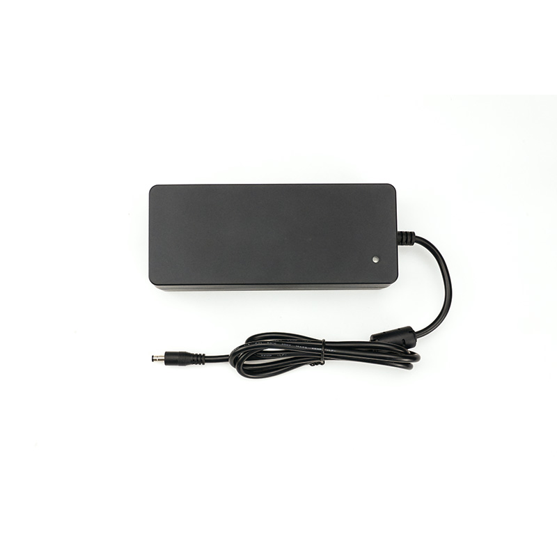 240W BATTERY CHARGER