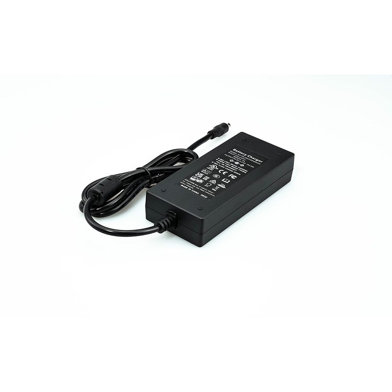 180W BATTERY CHARGER